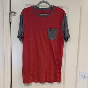 Hurley Men's Red and Gray Short Sleeve Tee
